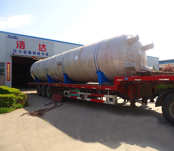 儲氣罐現場制作